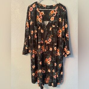 Torrid Black Floral Tee Shirt Dress Women’s